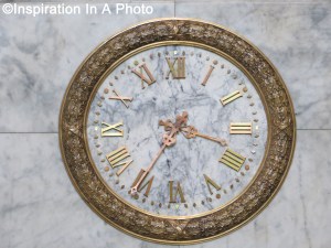 Clock in marble_rotunda