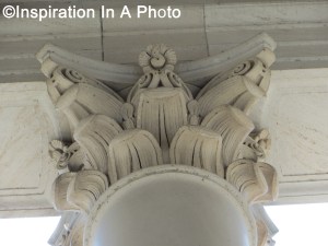 Corinthian column capital
